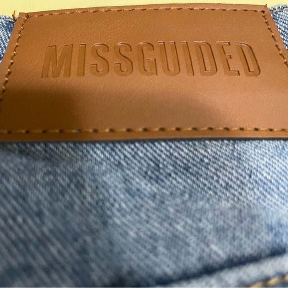 Missguided Denim - MISSGUIDE DISTRESSED LOOSE JEANS